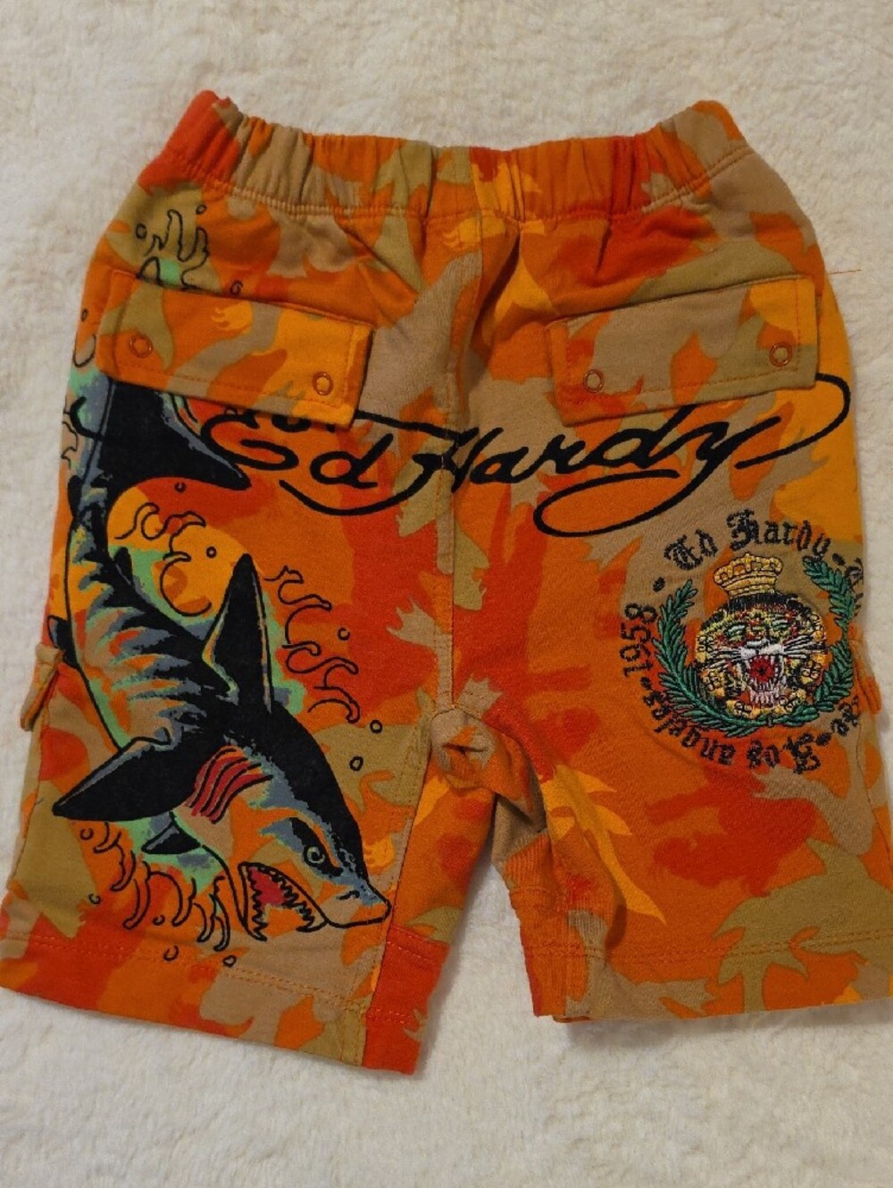 RARE VINTAGE ED HARDY KIDS 3/6 ORANGE CAMO SHORTS SHARKS TATTOO TIGER